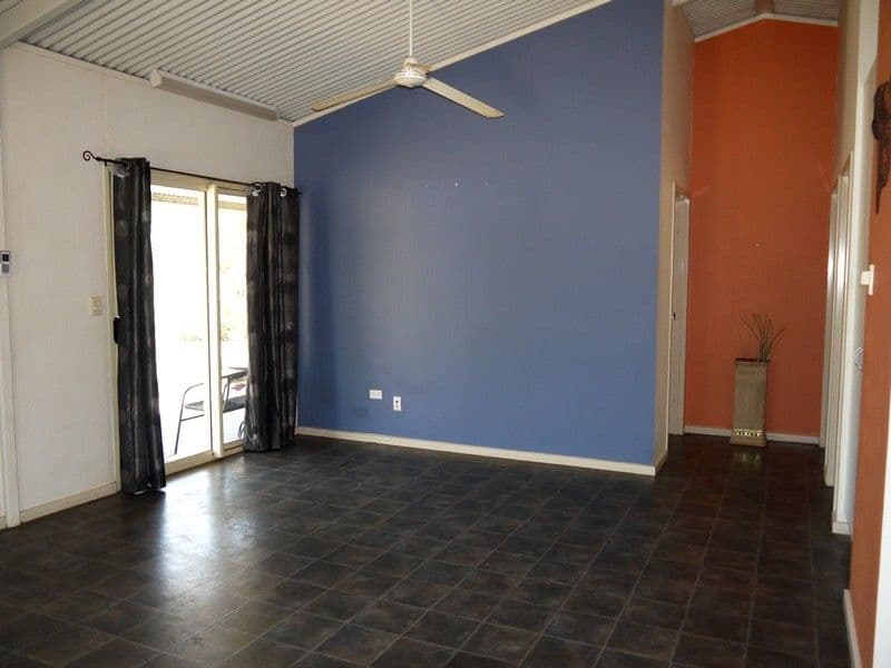 79 Morey Road, KATHERINE NT 0850, Katherine - Thumbnail 3