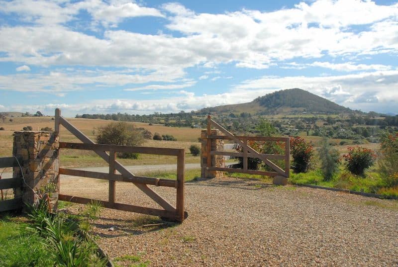 61 Cowper Street, BRAIDWOOD NSW 2622, Braidwood - Thumbnail 2