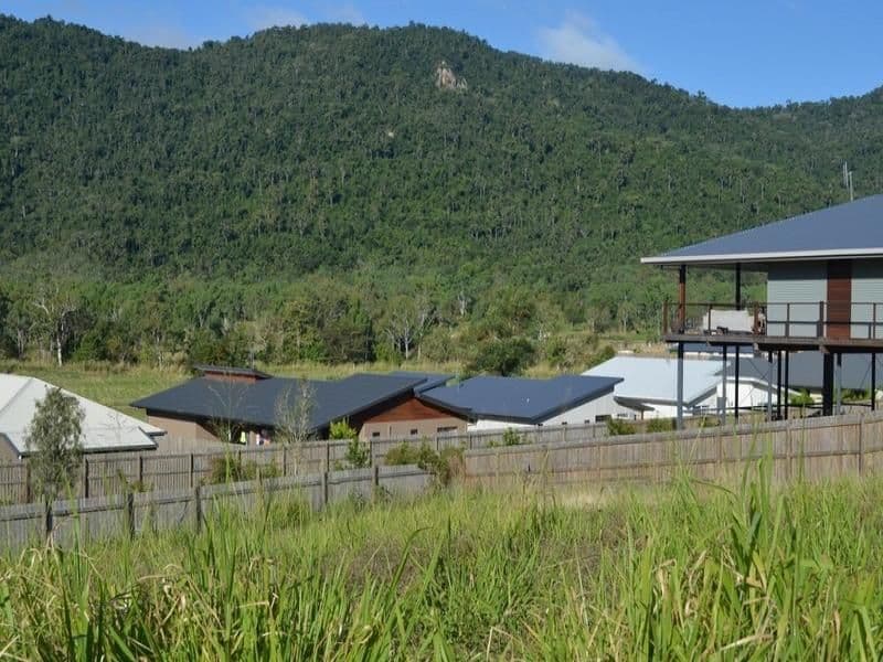 3 Scenic Ridge Drive, CANNONVALE QLD 4802, Cannonvale - Thumbnail 2