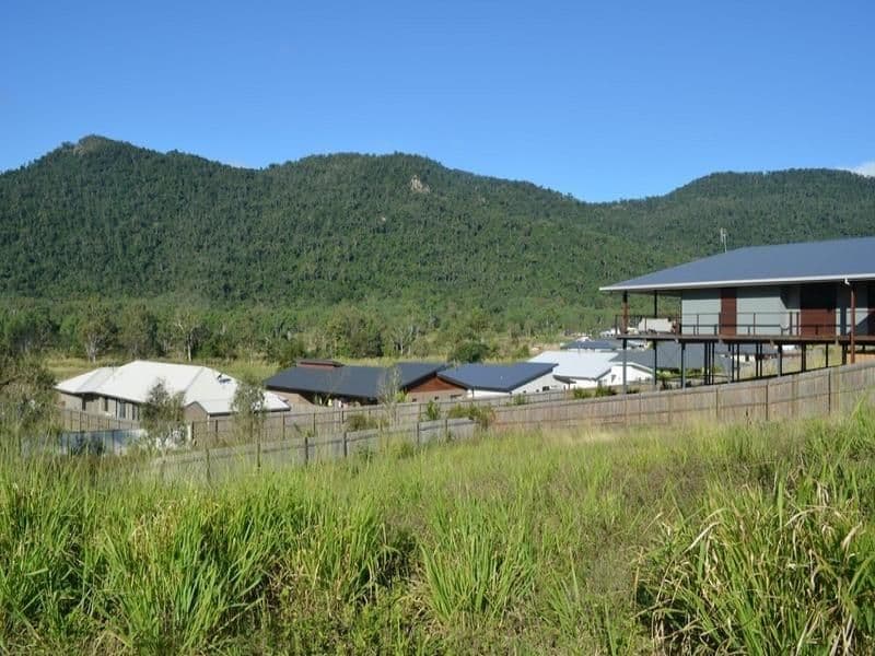 3 Scenic Ridge Drive, CANNONVALE QLD 4802, Cannonvale - Thumbnail 4