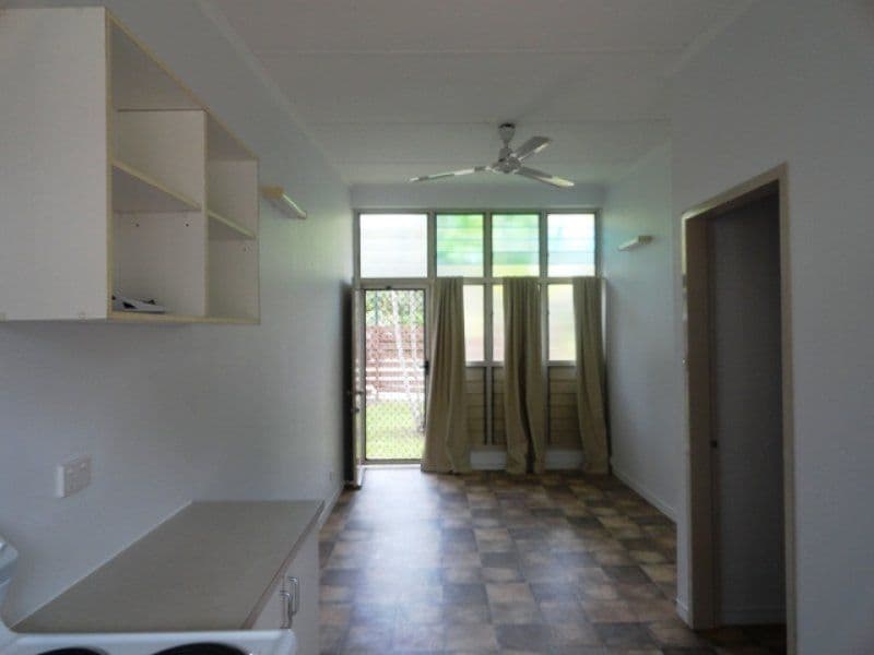 1/121 Playford Street, PARAP NT 0820, Parap - Thumbnail 3