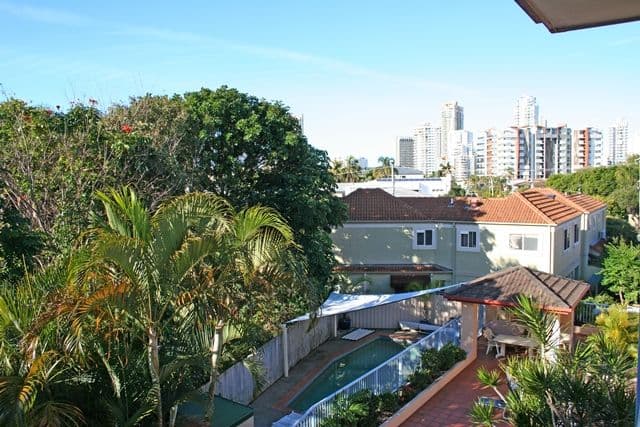 3 Barranbali Street, Chevron Island QLD 4217, Chevron Island - Thumbnail 4