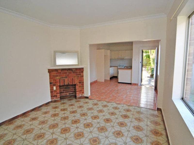 16A Pile Street, Dulwich Hill NSW 2203, Dulwich Hill - Thumbnail 3