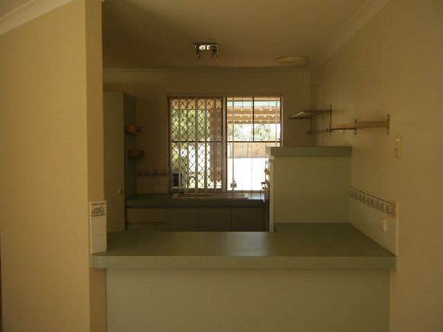 Unit 6, 10 Elanora Drive, COOLOONGUP WA 6168, Cooloongup - Thumbnail 3