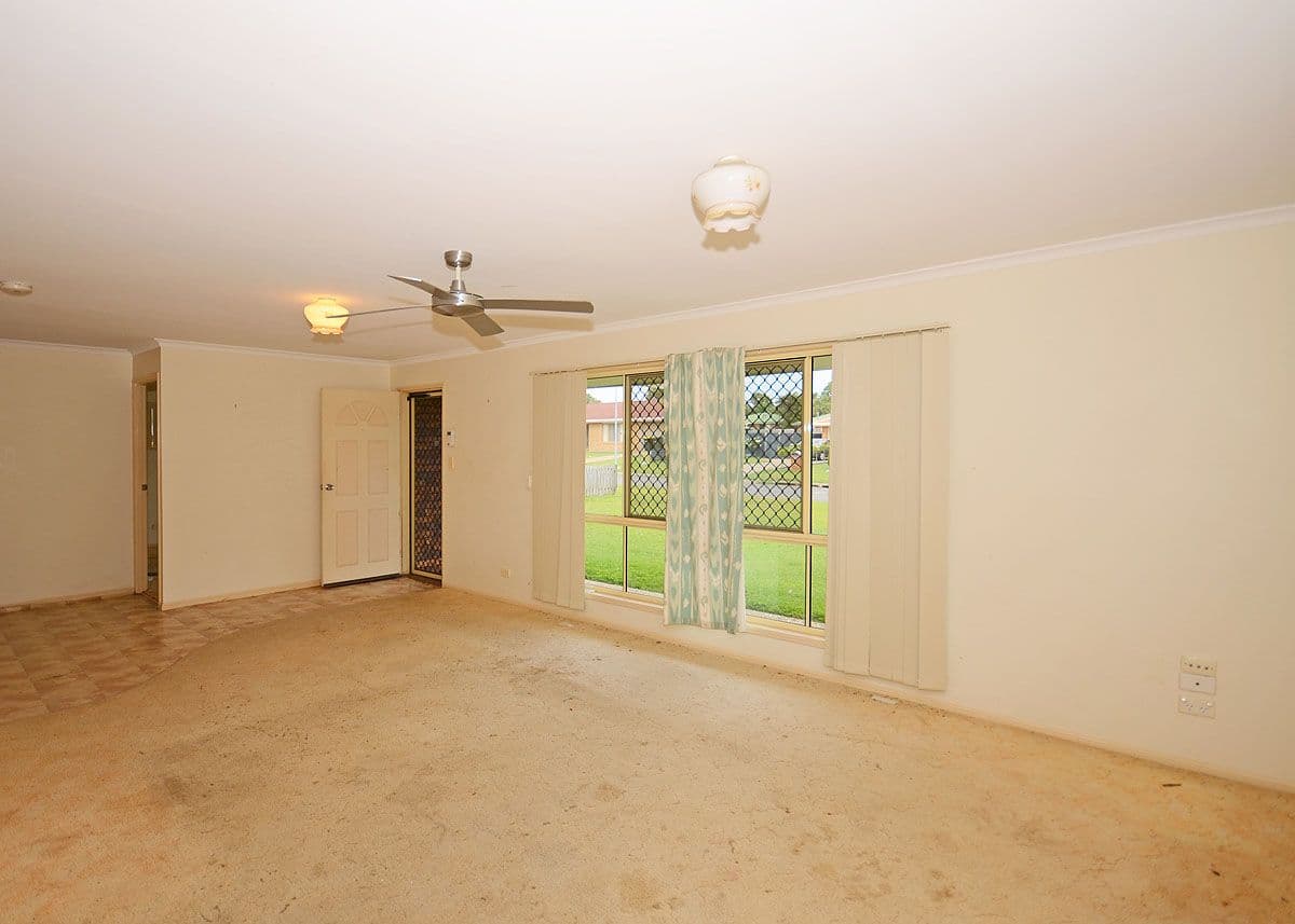 17 Deloraine Avenue, Urangan QLD 4655, Urangan - Thumbnail 6
