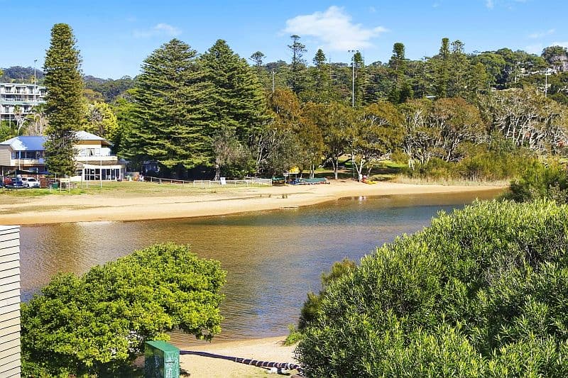 22 Bareena Avenue, NORTH AVOCA NSW 2260, North Avoca - Thumbnail 4