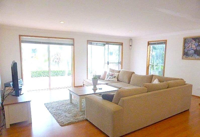 12 Parsons Place, Barden Ridge NSW 2234, Barden Ridge - Thumbnail 2