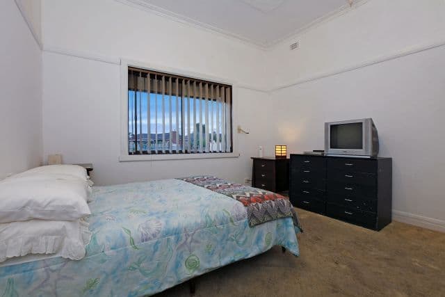 590 Gilbert Road, Reservoir VIC 3073, Reservoir - Thumbnail 6