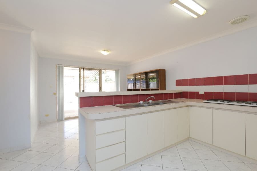 5 Flametree Place, Beechboro WA 6063, Beechboro - Thumbnail 3