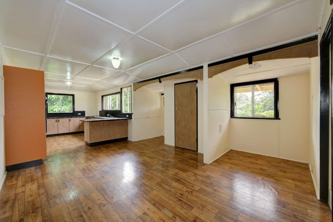 137 Woongarra Street, BUNDABERG WEST QLD 4670, Bundaberg West - Thumbnail 5