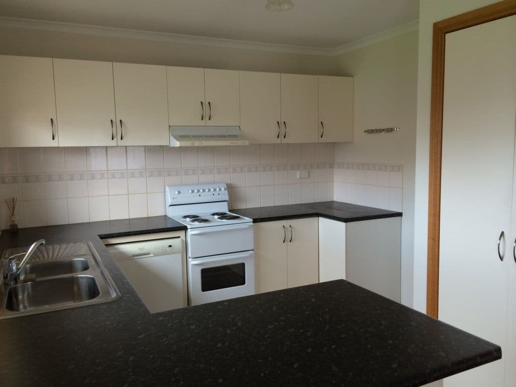 27 Rothesay Close, NEWNHAM TAS 7248, Newnham - Thumbnail 2