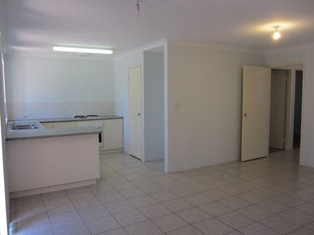 4/21 Morrison Road, Woodbridge WA 6056, Woodbridge - Thumbnail 3