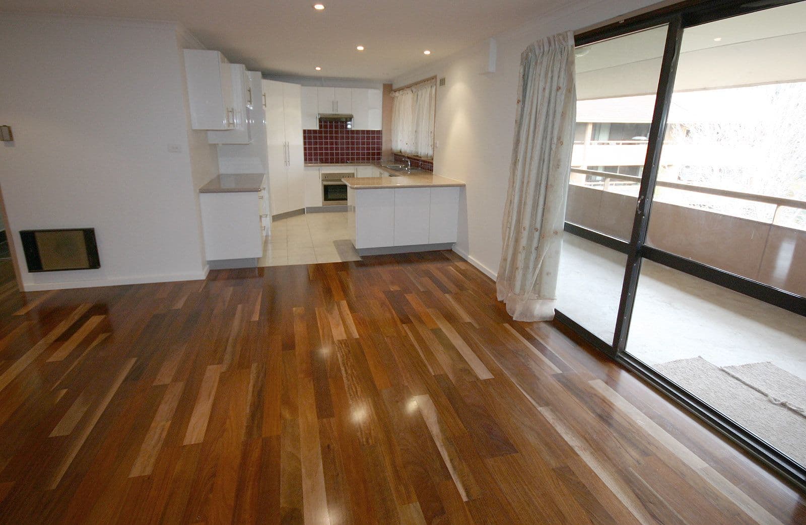 19/7 Medley Street, CHIFLEY ACT 2606, Chifley - Thumbnail 2