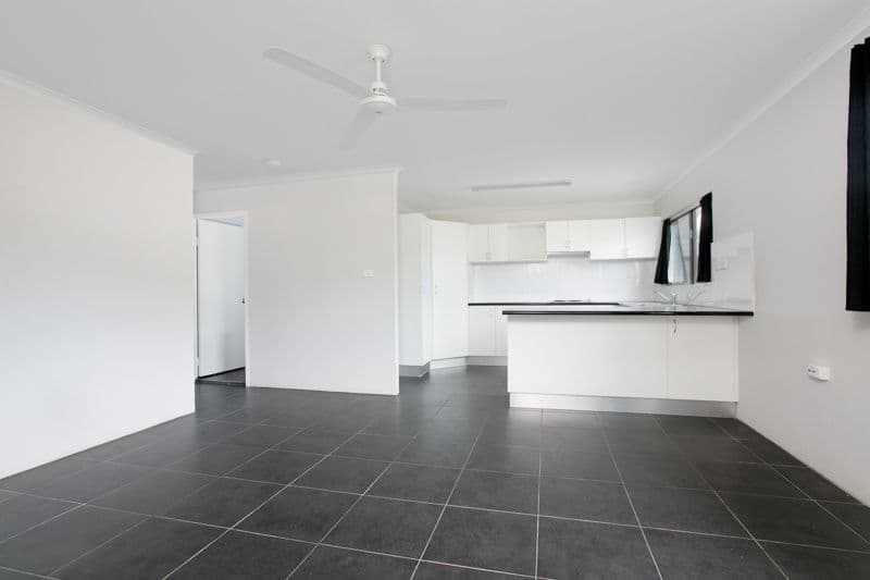 43 Sandown Close, Woree QLD 4868, Woree - Thumbnail 4