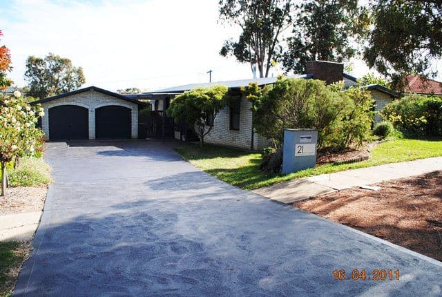 21 Weingarth Street, HOLDER ACT 2611, Holder - Image 1