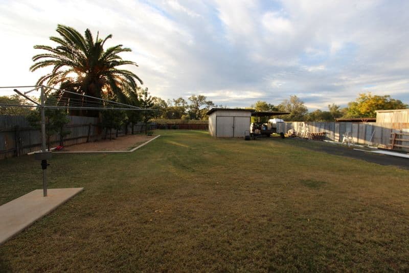 143 Alfred Street, CHARLEVILLE QLD 4470, Charleville - Thumbnail 5