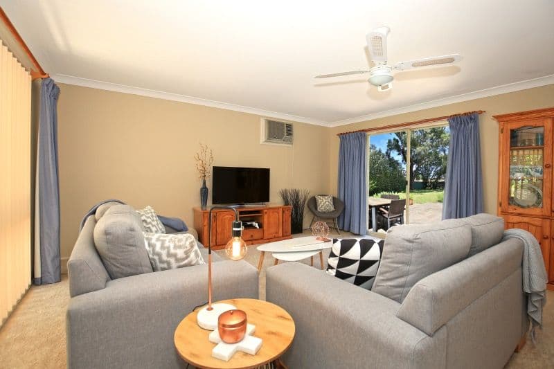 73 Lyndhurst Drive, Bomaderry NSW 2541, Bomaderry - Thumbnail 2