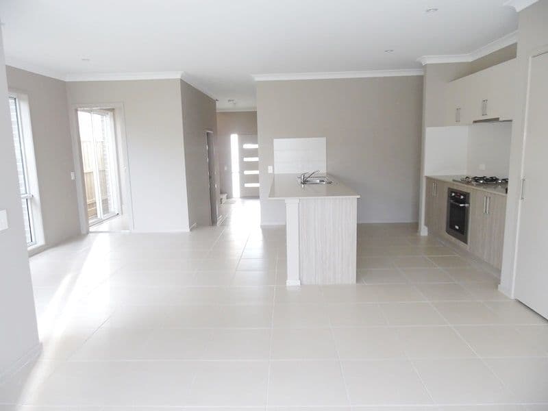 24a McGuire Crescent, BARDIA NSW 2565, Bardia - Image 1