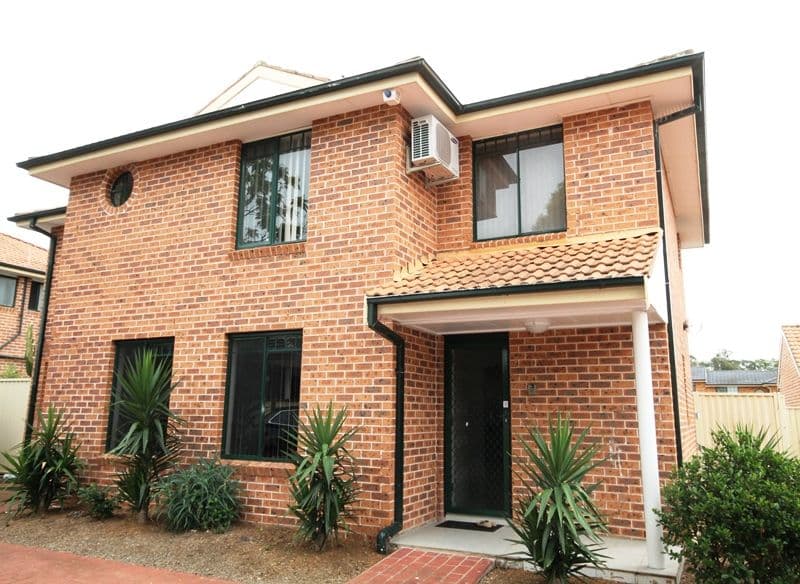 2/42 First Avenue, HOXTON PARK NSW 2171, Hoxton Park - Image 1