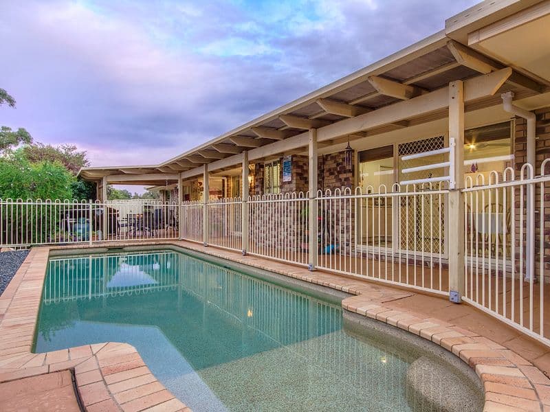 1 Pambula Court, Helensvale QLD 4212, Helensvale - Thumbnail 2