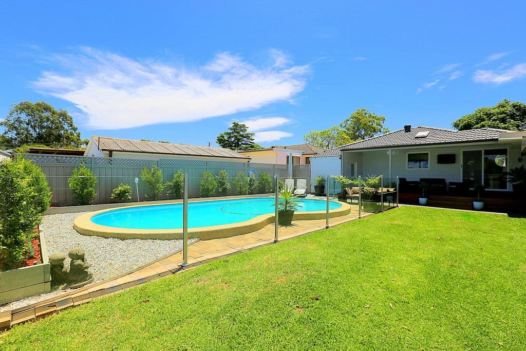 12 Glencorse Avenue, Milperra - Thumbnail 8