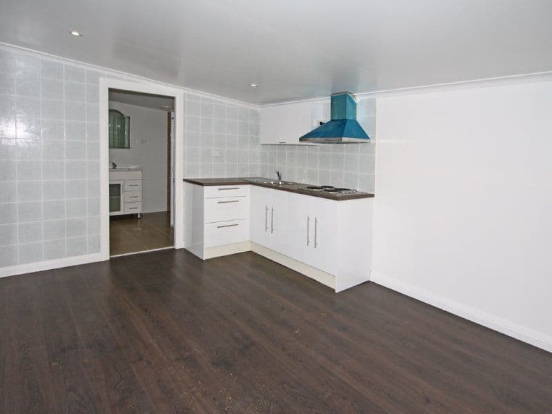 FAIRFIELD HEIGHTS NSW 2165, Fairfield Heights - Thumbnail 2
