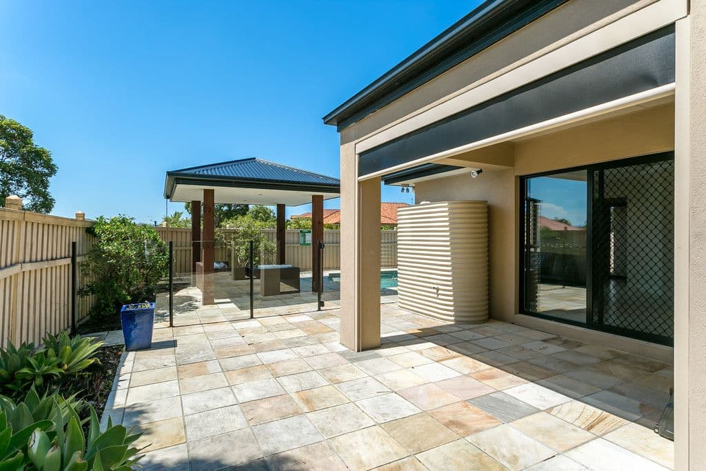 19 Eugenia Circuit, Robina QLD 4226, Robina - Thumbnail 2