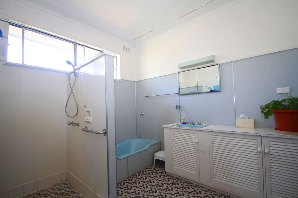 23 Spencer Street, NARRABRI NSW 2390, Narrabri - Thumbnail 8