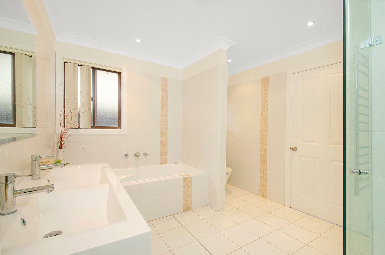 63 Copeland Road, Heathcote NSW 2233, Heathcote - Thumbnail 7