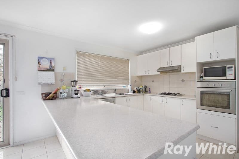 23 Gillian Place, PAKENHAM VIC 3810, Pakenham - Thumbnail 2