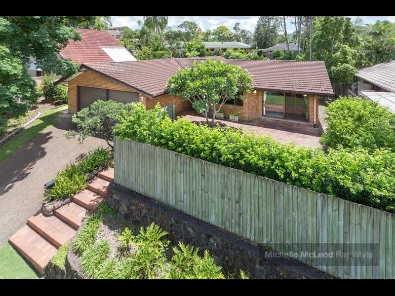 7 Staaten Street, Chapel Hill QLD 4069, Chapel Hill - Image 1