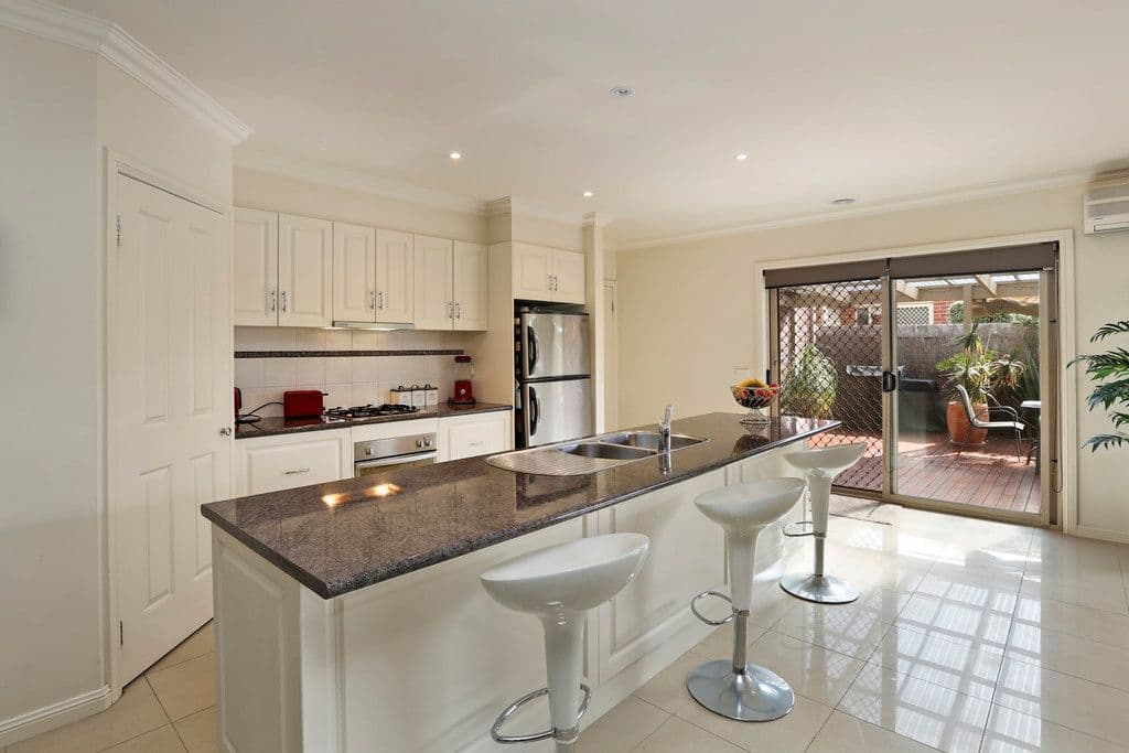 49 Willesden Drive, Waurn Ponds VIC 3216, Waurn Ponds - Thumbnail 4