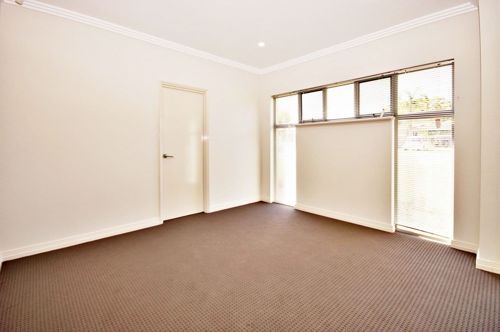 28 Hepburn Way, Balga WA 6061, Balga - Thumbnail 3