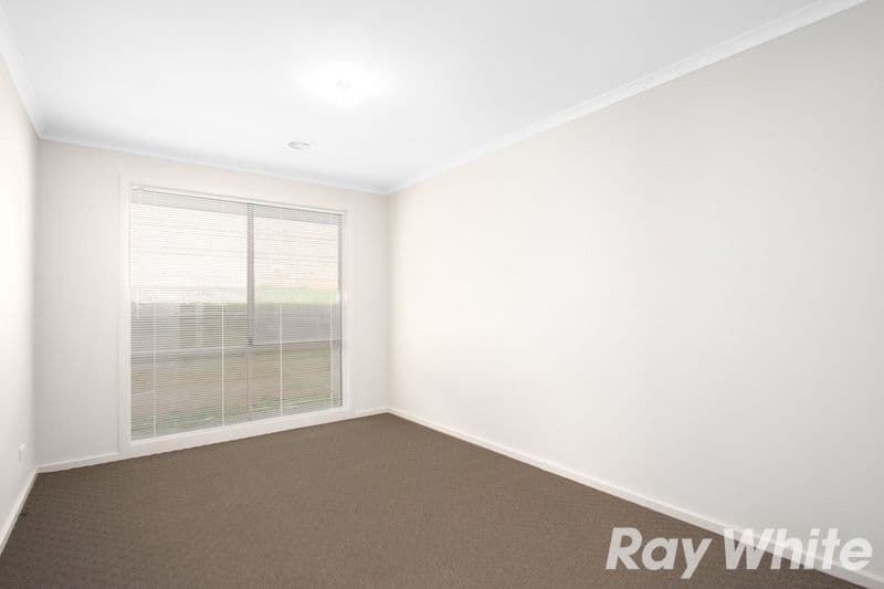 20 Manna Gum Drive, Pakenham VIC 3810, Pakenham - Thumbnail 8