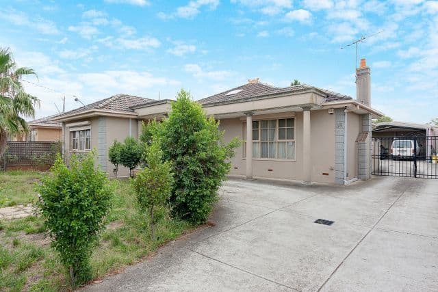 38 Pickett Street, Reservoir VIC 3073, Reservoir - Thumbnail 2