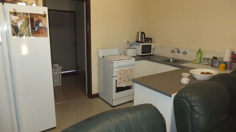 Unit 4 Adria Units, North West Coastal Highway, Carnarvon WA 6701, Carnarvon - Thumbnail 2