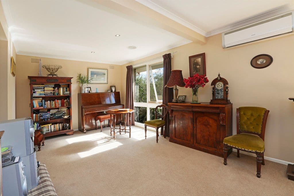 6 Cranley Court, Grovedale VIC 3216, Grovedale - Thumbnail 3