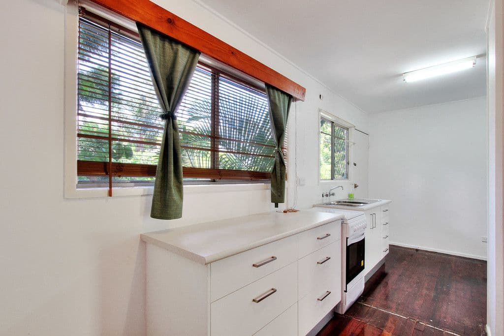 11 Dale Street, Kingston QLD 4114, Kingston - Thumbnail 4
