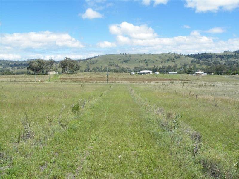 7 Raphie Howard Drive, Willow Tree NSW 2339, Willow Tree - Thumbnail 3