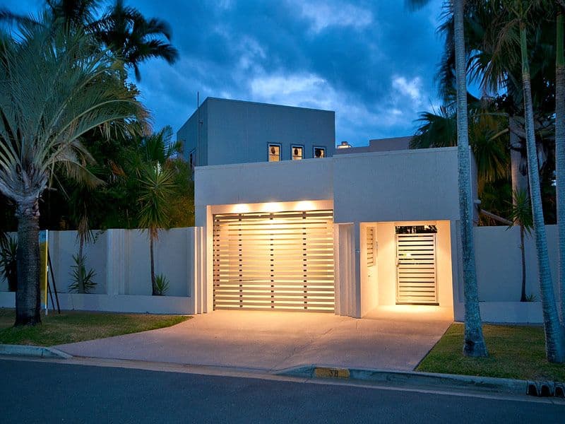 38 Cabana Boulevard, BENOWA WATERS QLD 4217, Benowa - Thumbnail 4