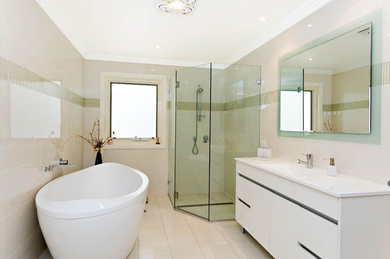 5 Macintyre Crescent, Sylvania Waters NSW 2224, Sylvania Waters - Thumbnail 6
