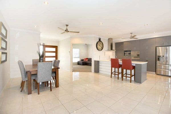 7 Twinview Terrace, IDALIA QLD 4811, Idalia - Thumbnail 2