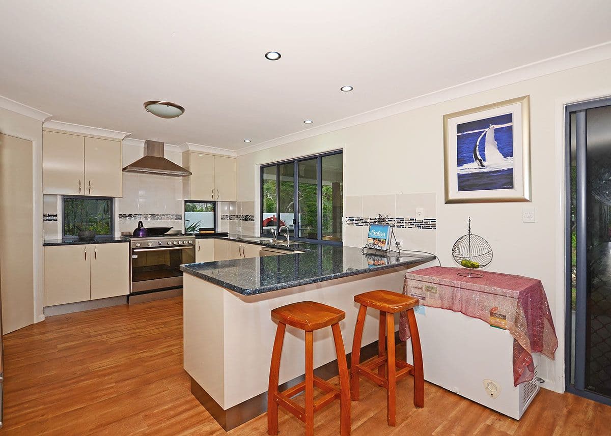 70 Palm Way, DUNDOWRAN BEACH QLD 4655, Dundowran Beach - Thumbnail 5