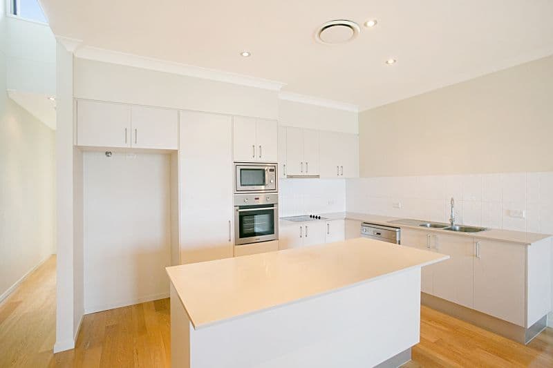 54 Azzura Drive, Varsity Lakes QLD 4227, Varsity Lakes - Thumbnail 3