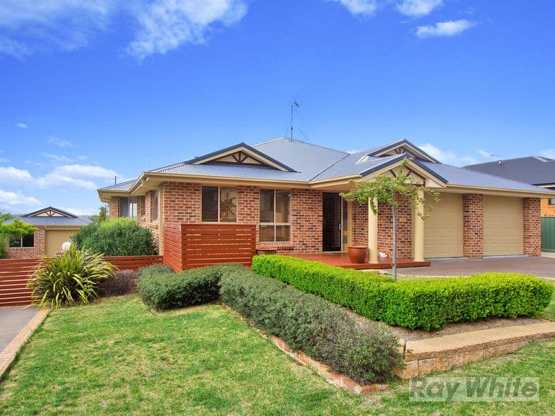 18 McCarthy Crescent, Armidale NSW 2350, Armidale - Image 1