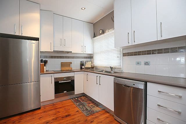 54 Endeavour Road, Georges Hall NSW 2198, Georges Hall - Thumbnail 5