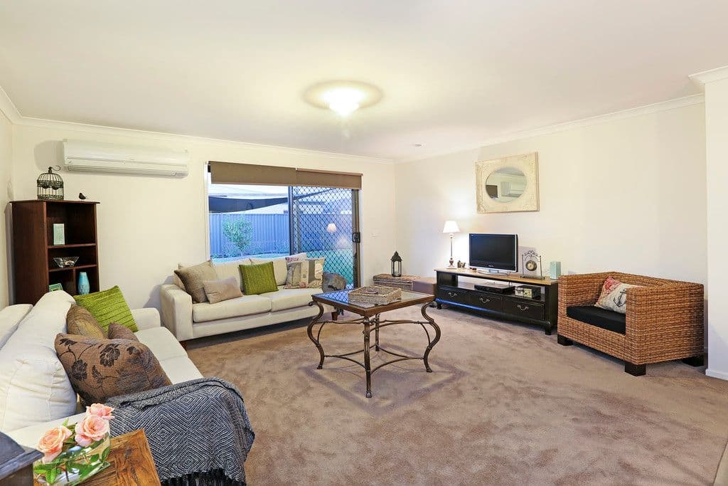 27 Barnong Way, Lara VIC 3212, Lara - Thumbnail 2