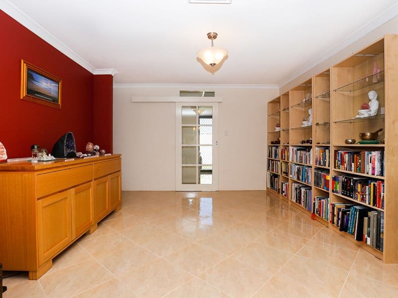 22 St John Road, Wattle Grove WA 6107, Wattle Grove - Thumbnail 8