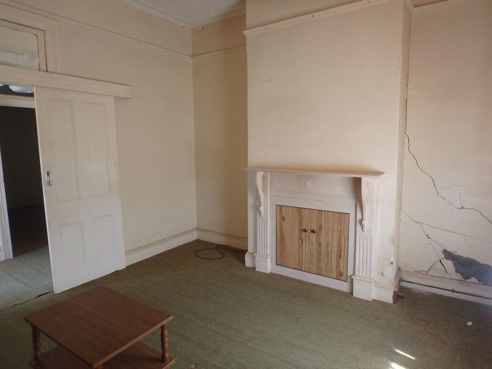 216 DeBoos Street, Temora NSW 2666, Temora - Thumbnail 5