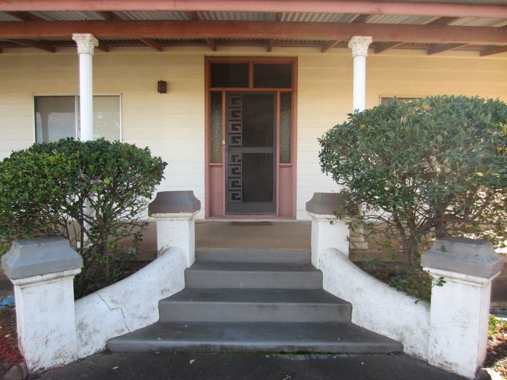 149 De Boos Street, Temora NSW 2666, Temora - Thumbnail 2